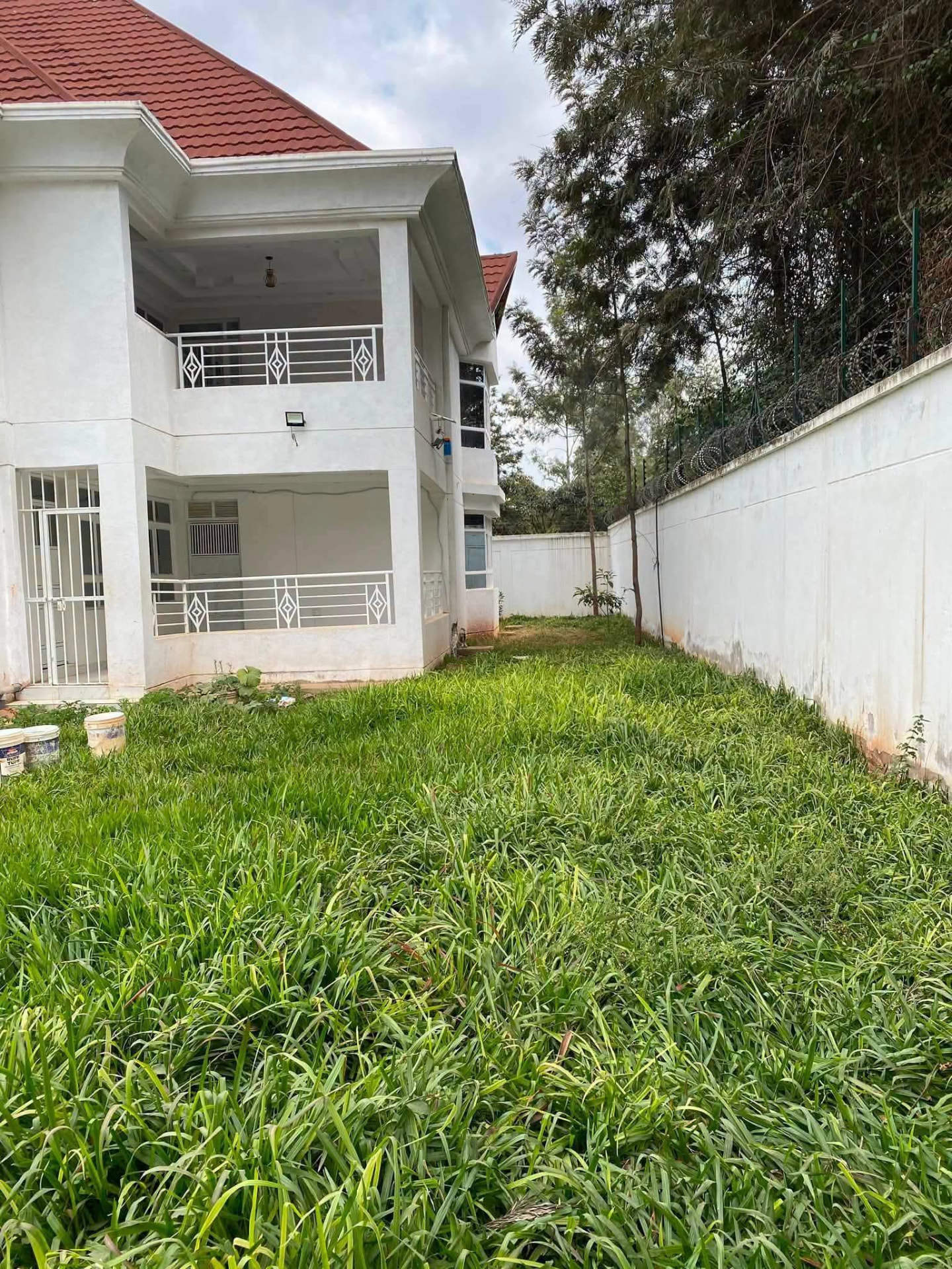 Luxurious 5 Bedroom All-Ensuite Mansion To Let — Ruai